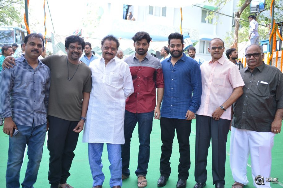 Kalyan-Ram-and-Puri-Jagannadh-Movie-Opening